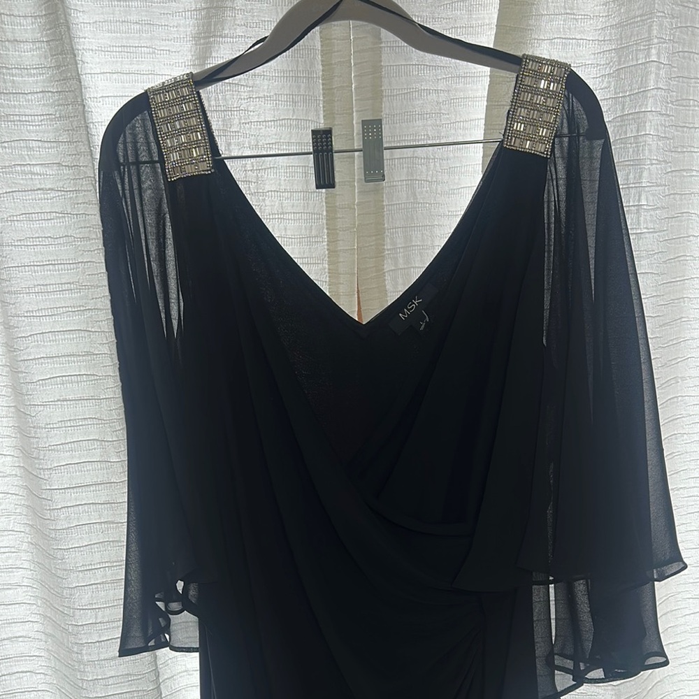 Black Sheer Sleeve Dress with Embellished Shoulders VNECK MSK size L Great shape